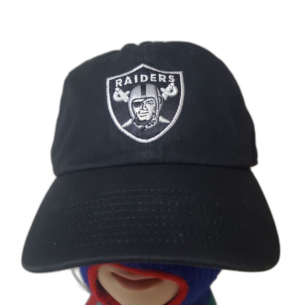 Vintage Oakland Raiders adjustable baseball cap  dad hat